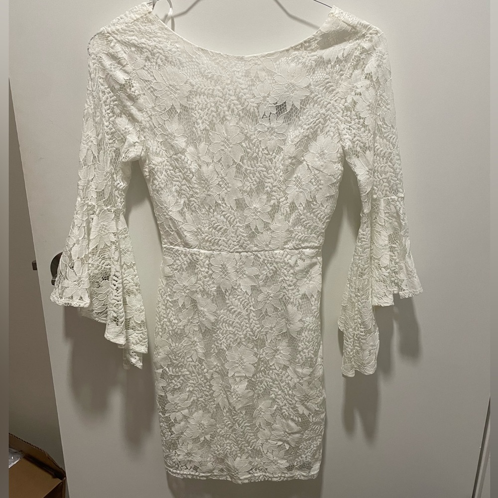 Lulu’s white lace dress with bell sleeves size XS